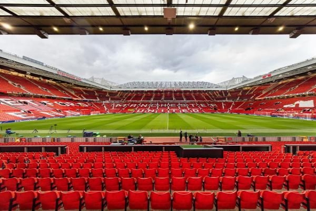 Manchester United to Build UK’s Largest Stadium